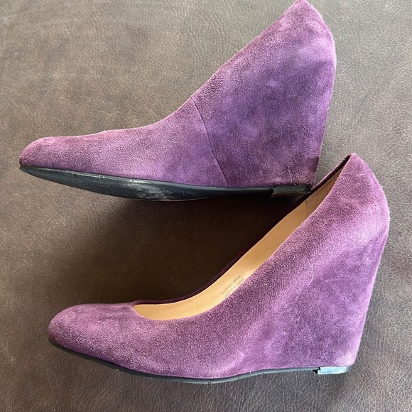 Via Spiga wedge suede shoes size 6.5 EUC - Picture 1 of 9